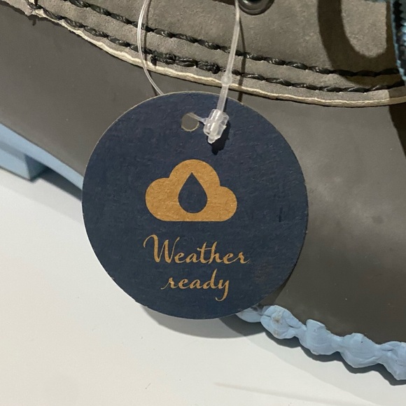 JBU slip on shoes- weather ready/all terra traction - Picture 3 of 6